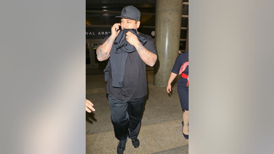 rob kardashian fat x17.jpg